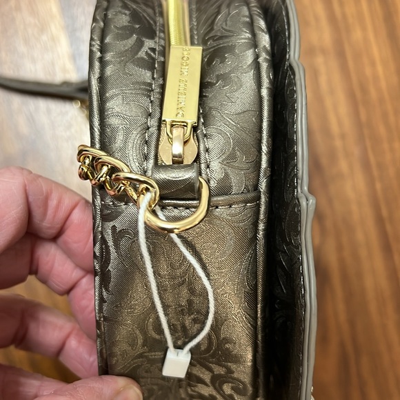 NEW Danielle Nicole Disney Cinderella 70th Anniversary Wedding Carriage Purse - Picture 4 of 10